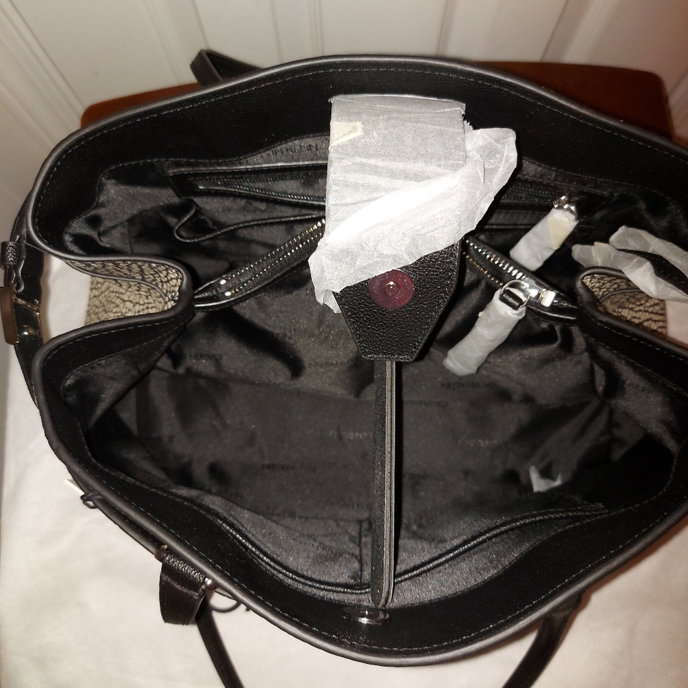 Calvin Klein Avery Micro Pebble Leather Tote NWT - Picture 9 of 13